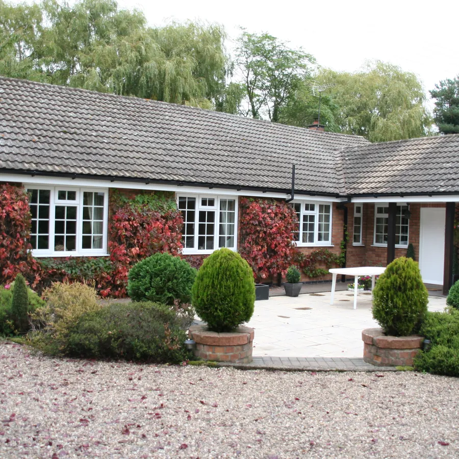 Garden Room Lower Edmonton